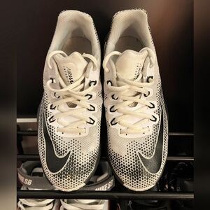 Nike White and Black Sneakers